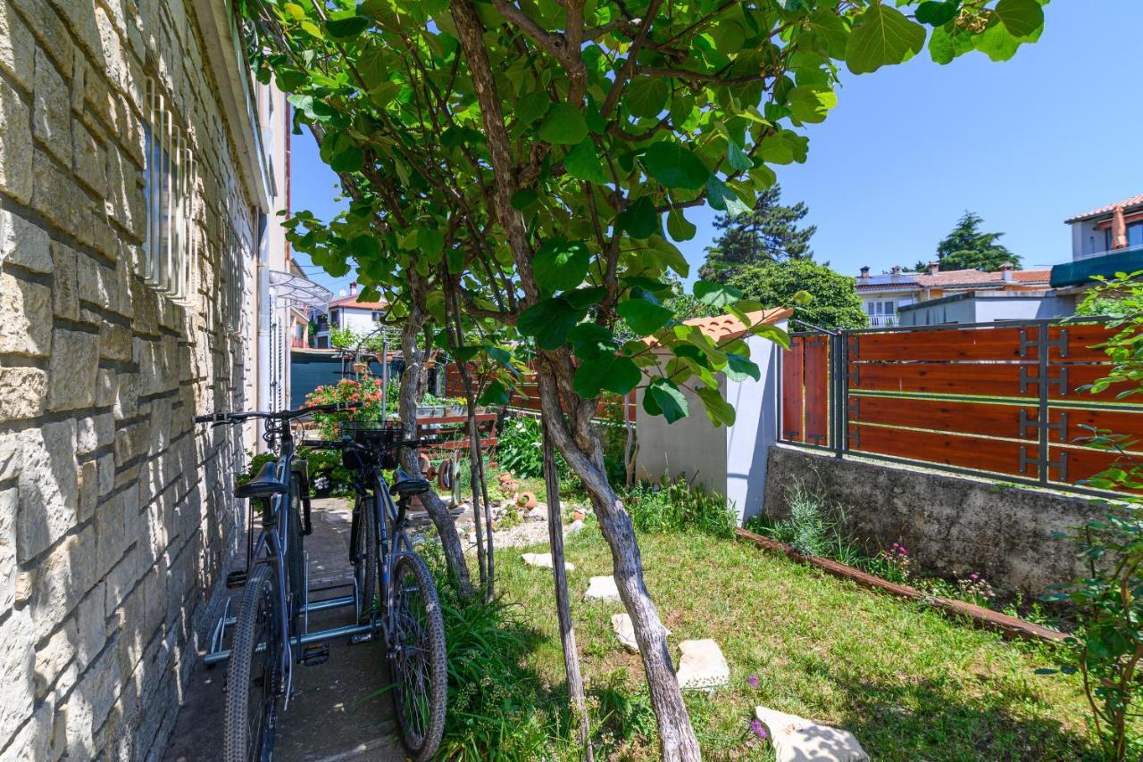 Apartment With A Parking Space - 19088 Rovinj