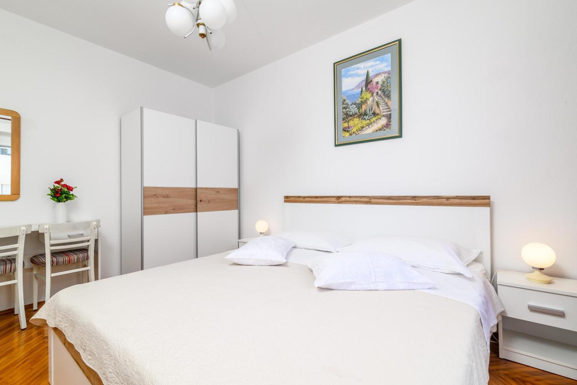 With A Parking Space - 19088 Apartment Rovinj